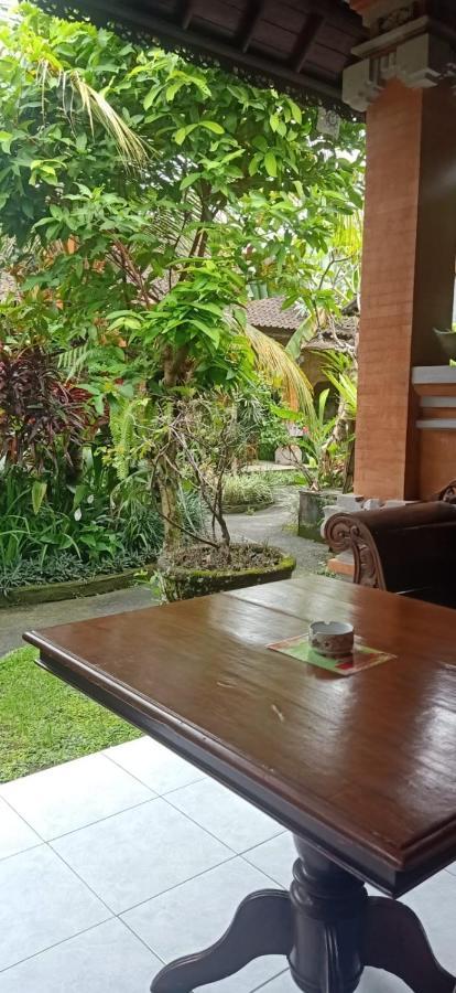 Family Guest House 우붓 외부 사진